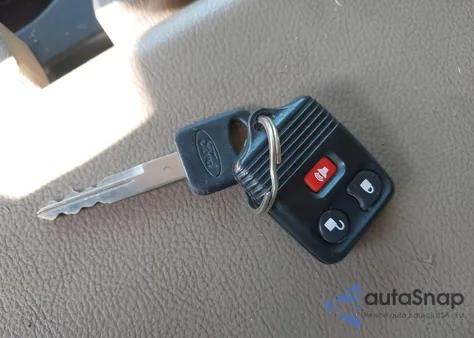 2005 Ford F250 Lariat/Xl/Xlt из США, поврежденный, VIN 1FTSW21535EB93199